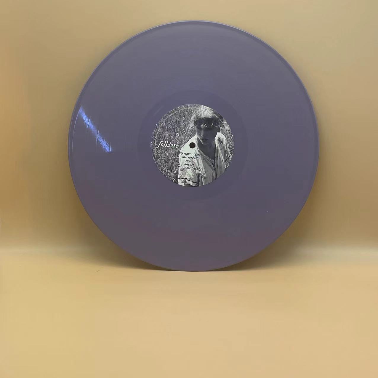 [SNAPSHOT] Taylor Swift - folklore European Version Deluxe Edition, Limited Edition Purple "Betty's Garden" Vinyl, Unsealed, Near Mint Condition with 6 Free Record Mitts