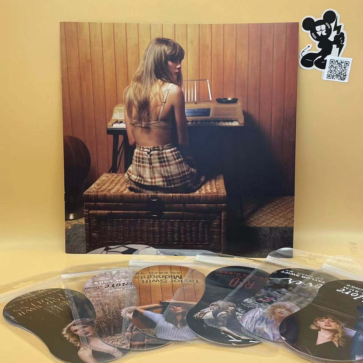 [THIS ONE] Taylor Swift – Midnights (Blue Moon Signed Vinyl)