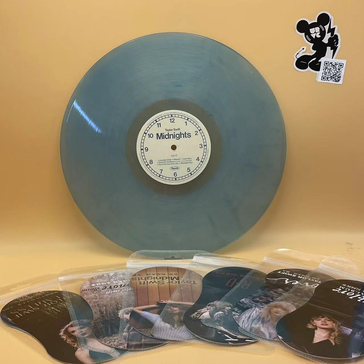 [THIS ONE] Taylor Swift – Midnights (Blue Moon Signed Vinyl)