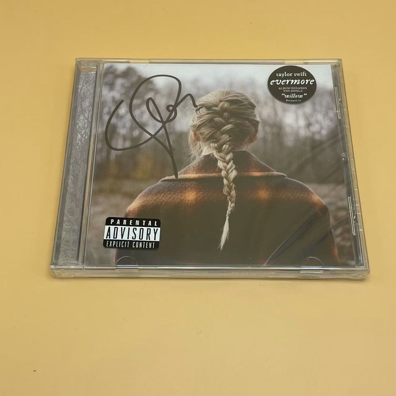 TaylorSwift Evermore SignedCD