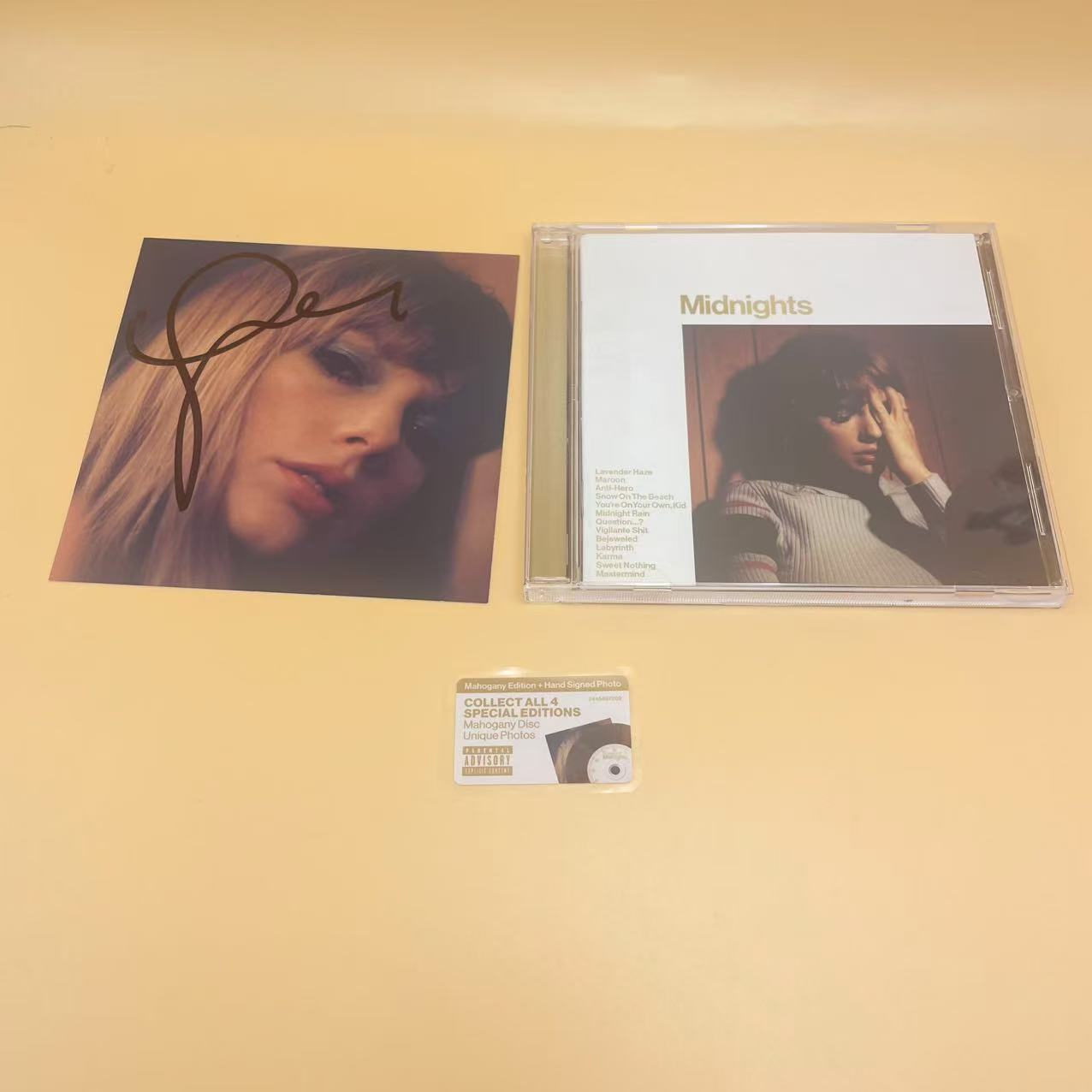 Taylor Swift – Midnights (Autographed CD)