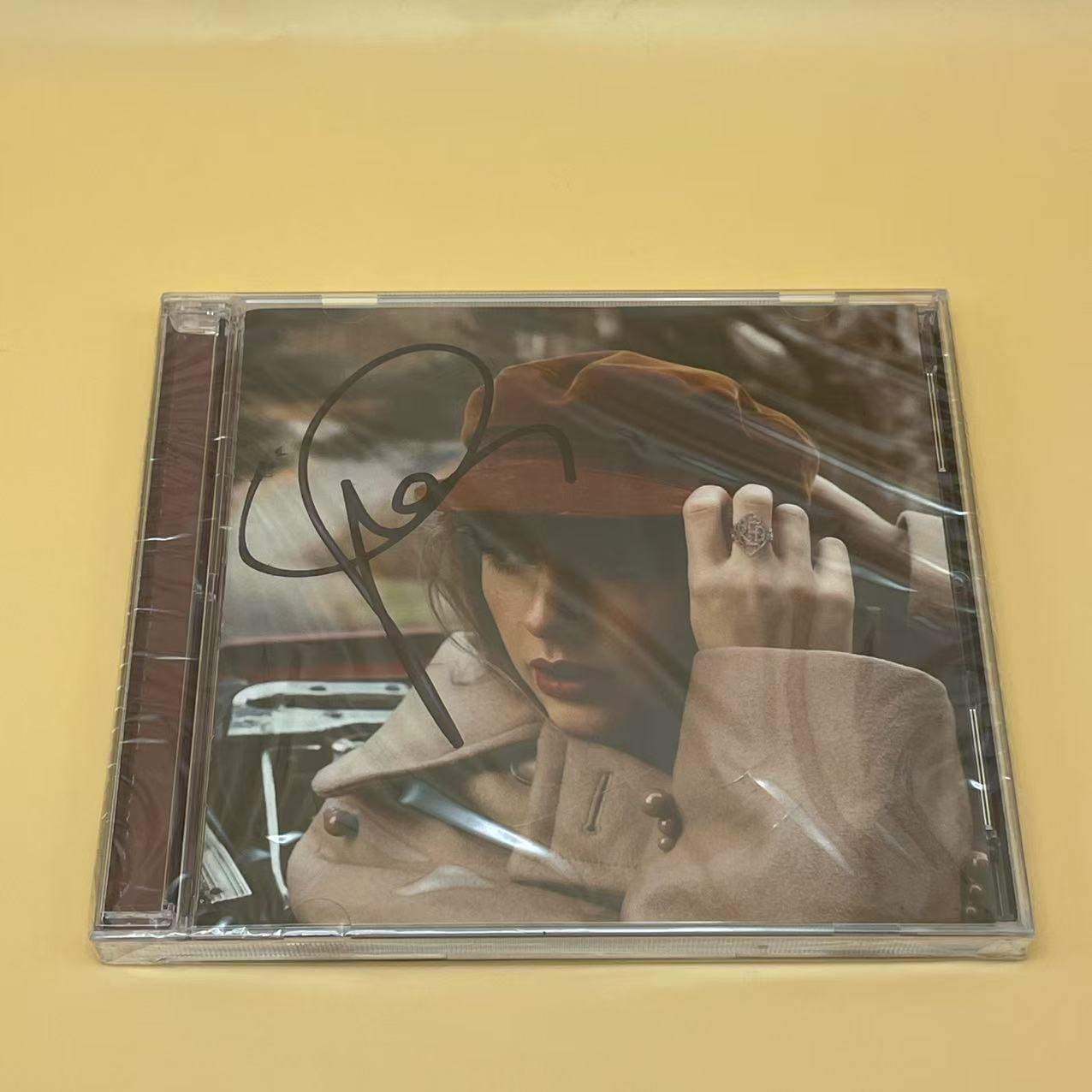 Taylor Swift - Exclusive Signed Red (Taylor's Version) Album with Pristine Condition