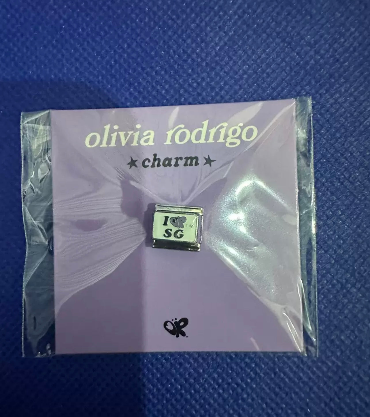 2024 New Olivia Rodrigo Guts World Tour Exclusive Asia Bracelet Charm 2024 奧莉維亞·羅德里戈 Guts 世界巡演亞洲專屬手鏈模塊