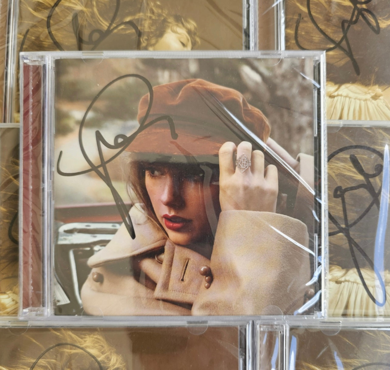 Taylor Swift Signed Red Album CD – Brand New, Sealed