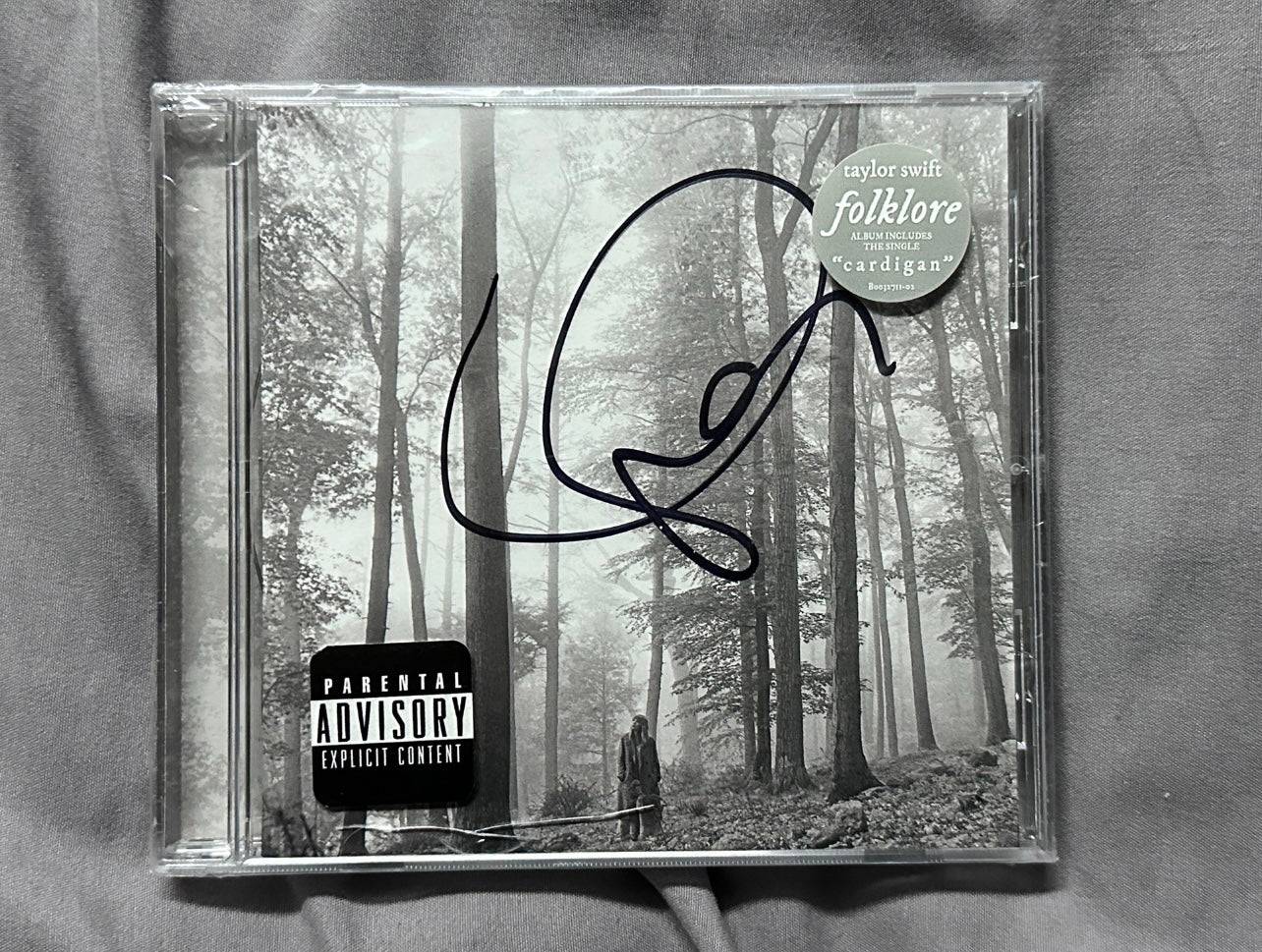 Taylor Swift – Folklore (Signed CD)