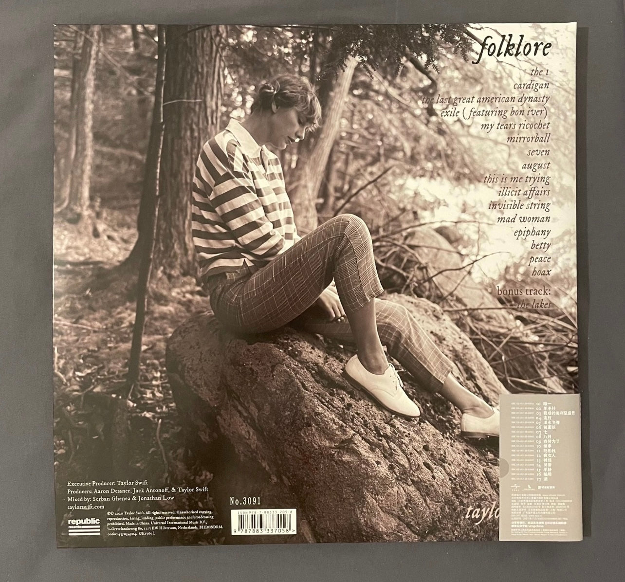 Taylor Swift – Folklore (Imported 2LP, Gray Vinyl)