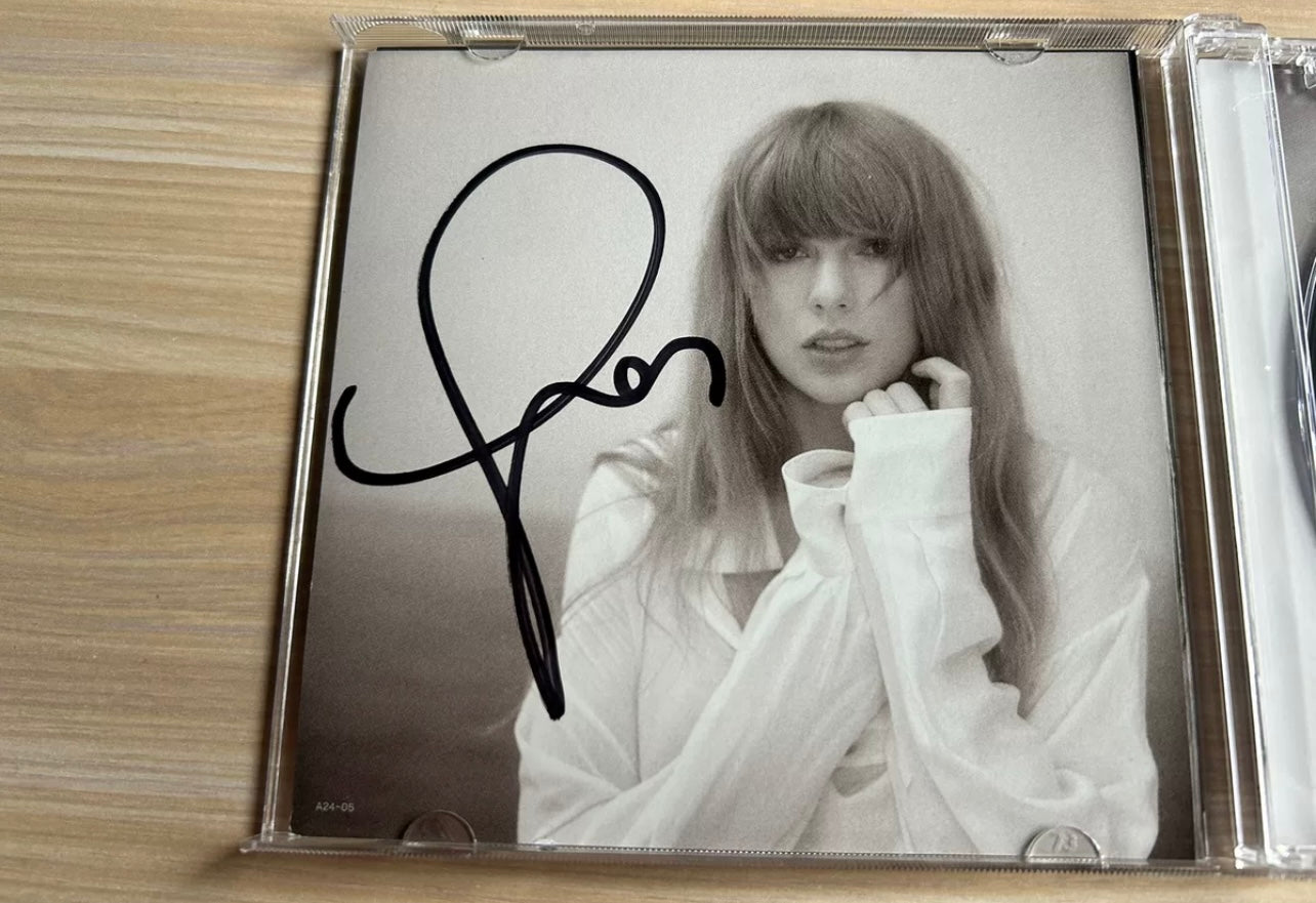 Taylor Swift - The Tortured Poet’s Department Signed CD