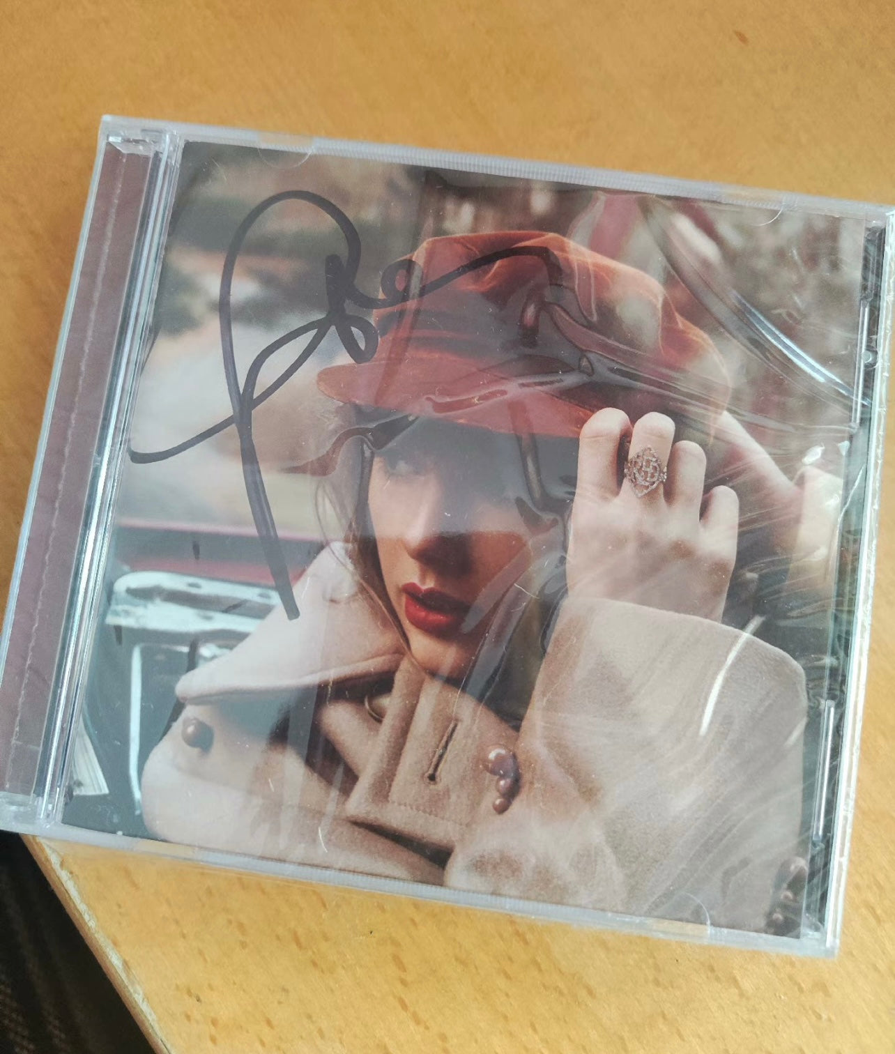 Taylor Swift - Red Special Edition Signed CD