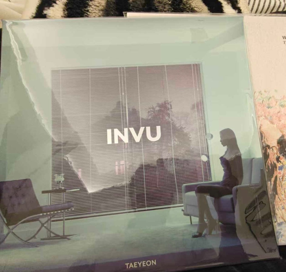 Taeyeon* - INVU (LP, Blu + LP, Ora + Album, Ltd)