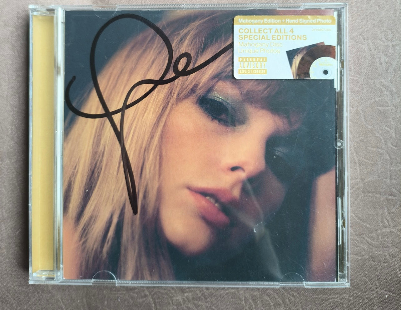 Taylor Swift - Midnights Signed CD (Good Condition)