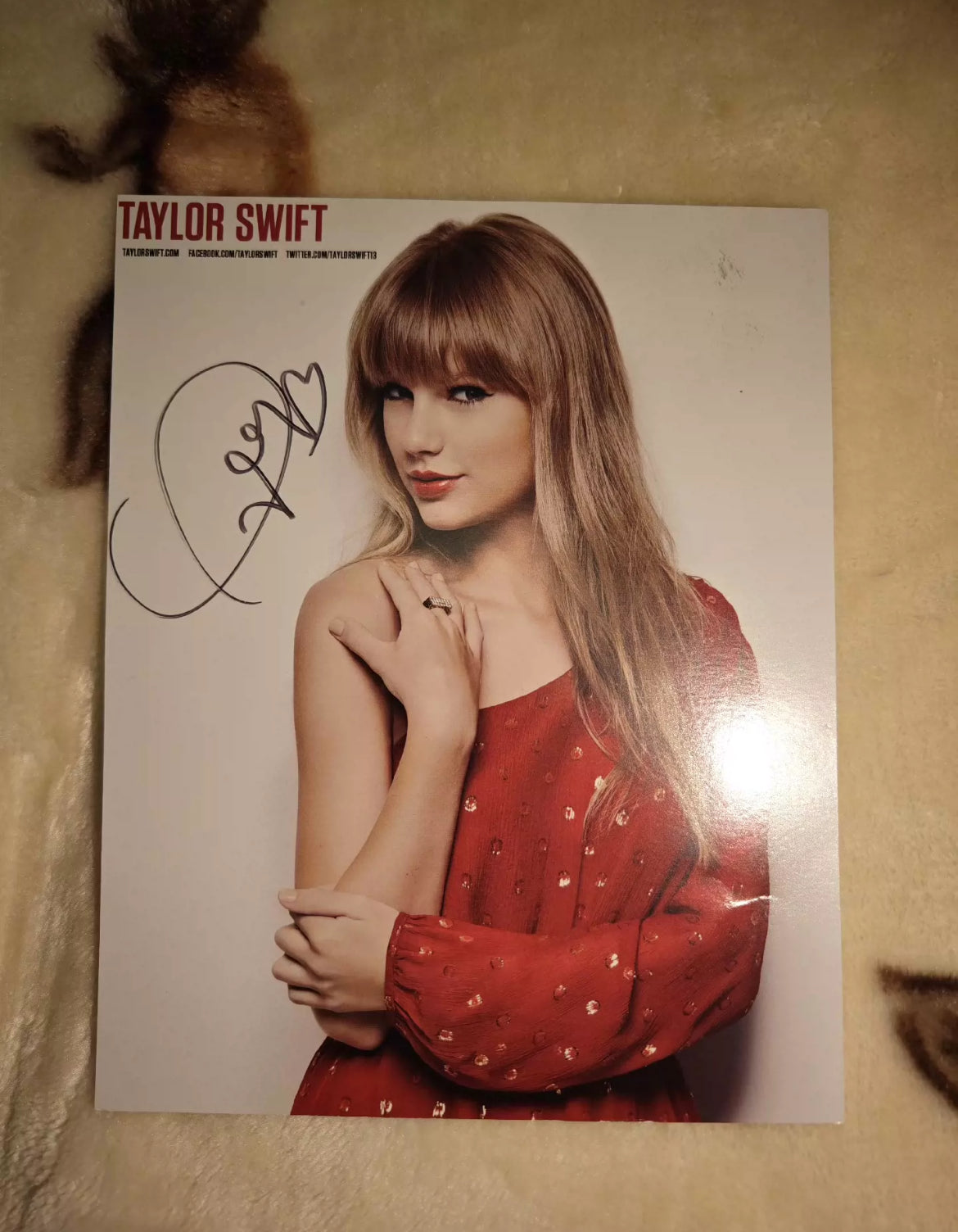 Taylor Swift - Red Era Signed Poster 泰勒·斯威夫特《Red》時期簽名海報