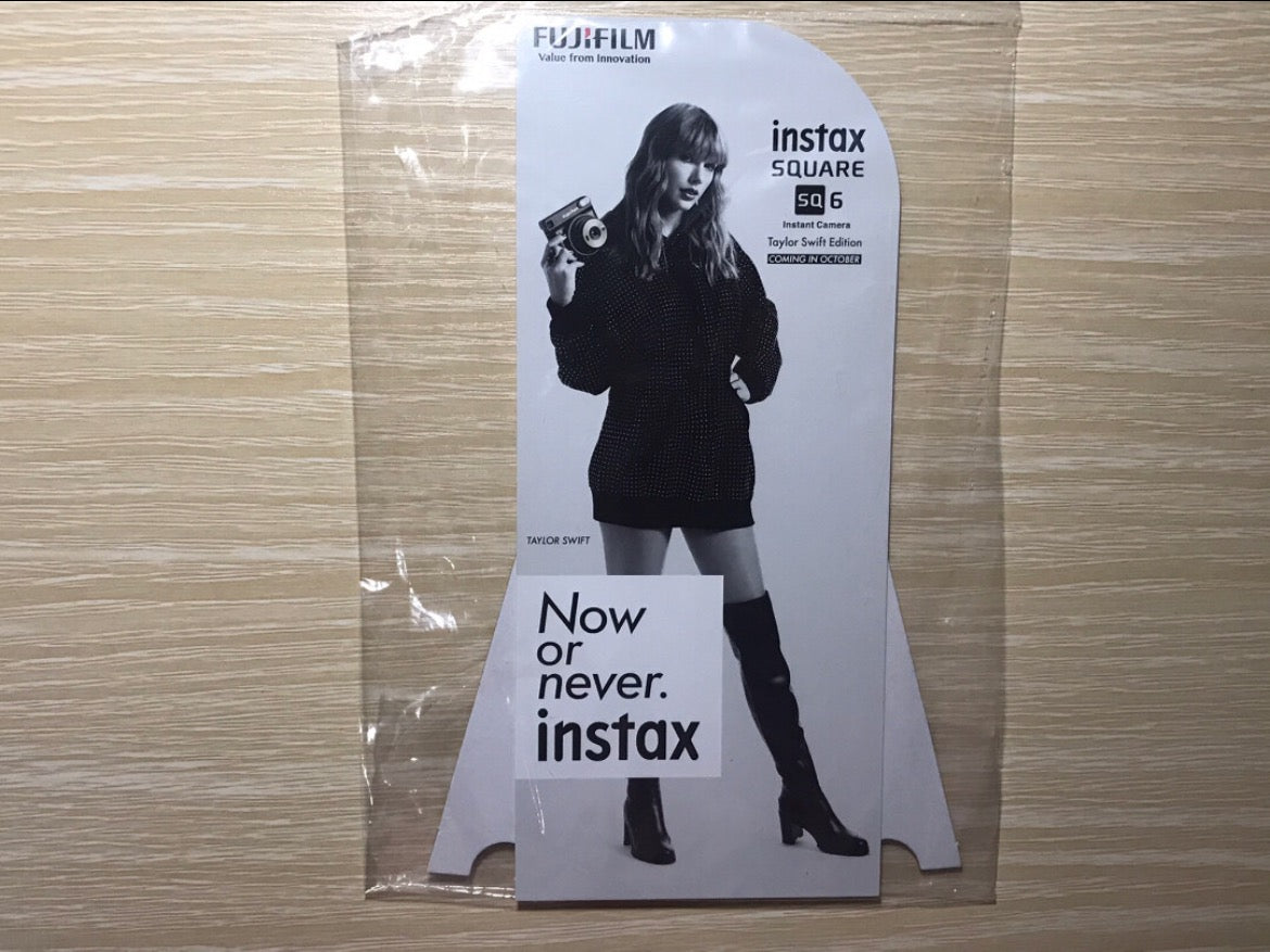 Taylor Swift Reputation Era Instax Standee (20x13cm)  泰勒斯威夫特 Reputation時期 立拍立得立牌 (20x13厘米)