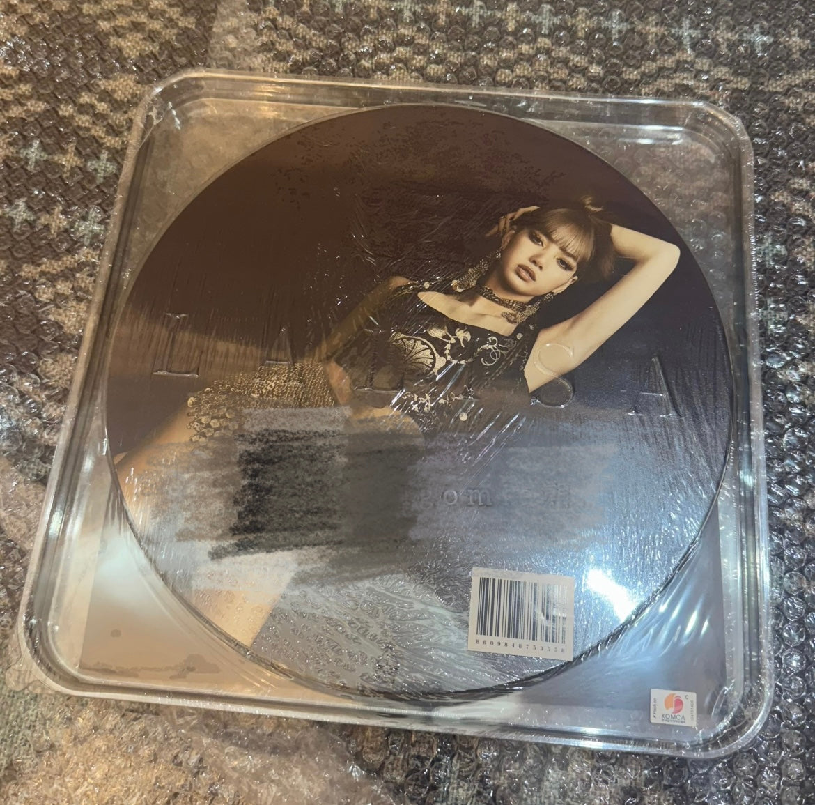 Lisa_LALISA_Limited_Edition_Gold_Vinyl