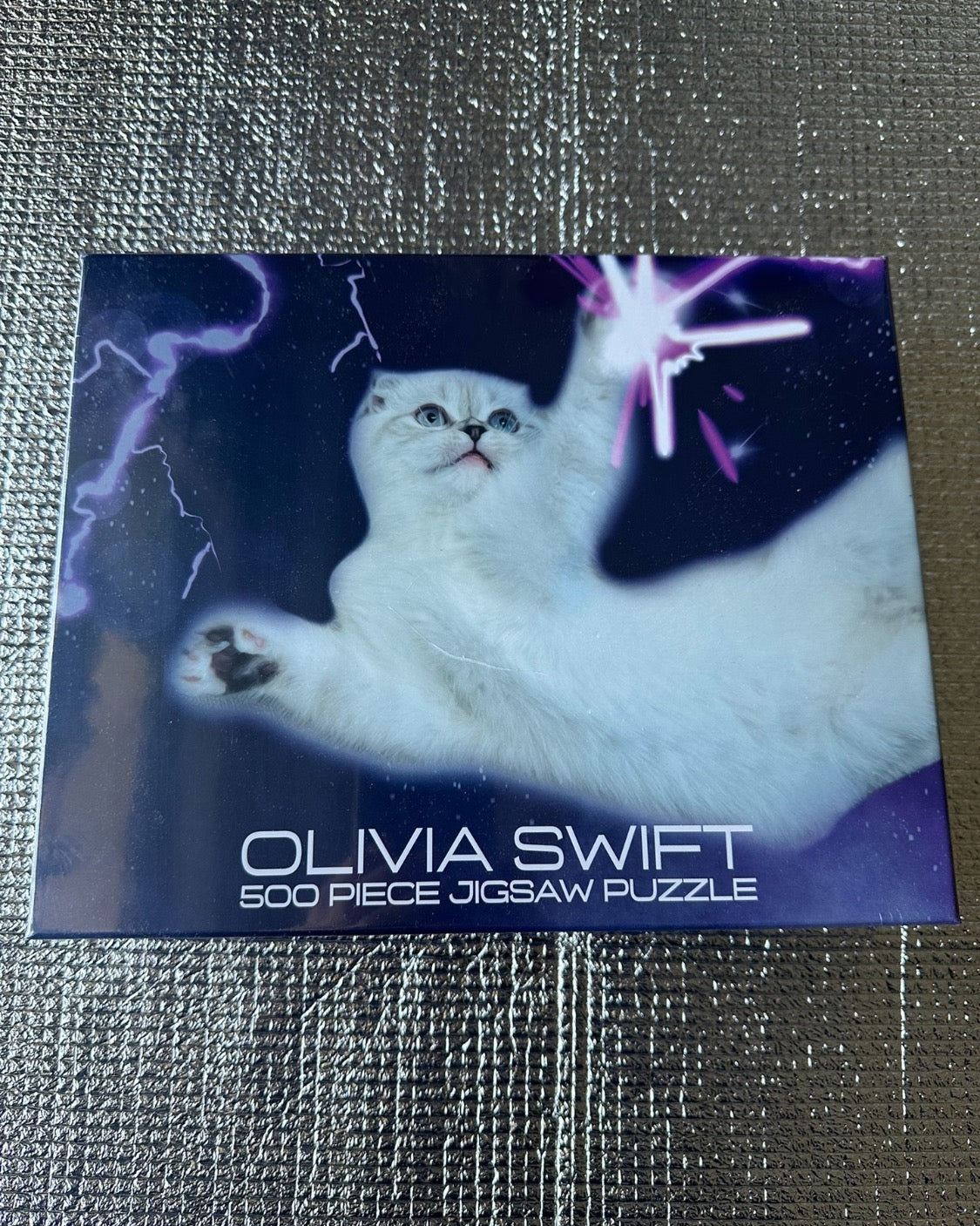 Taylor Swift Olivia Swift Puzzle – 500 Piece Olivia Cat Puzzle