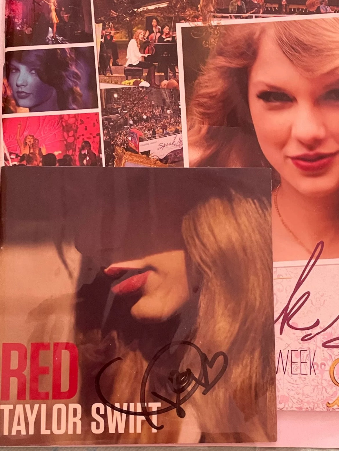 Taylor Swift Red Lyric Book Signed, Includes Event Program