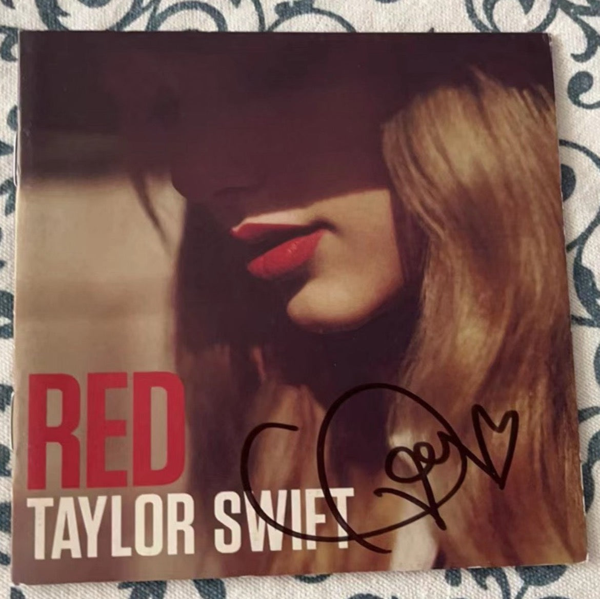 Taylor Swift - Red Autographed Original Early Version Taylor Swift