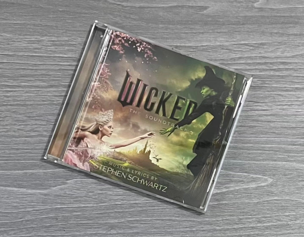 Ariana_Grande_Wicked_Signed_CD