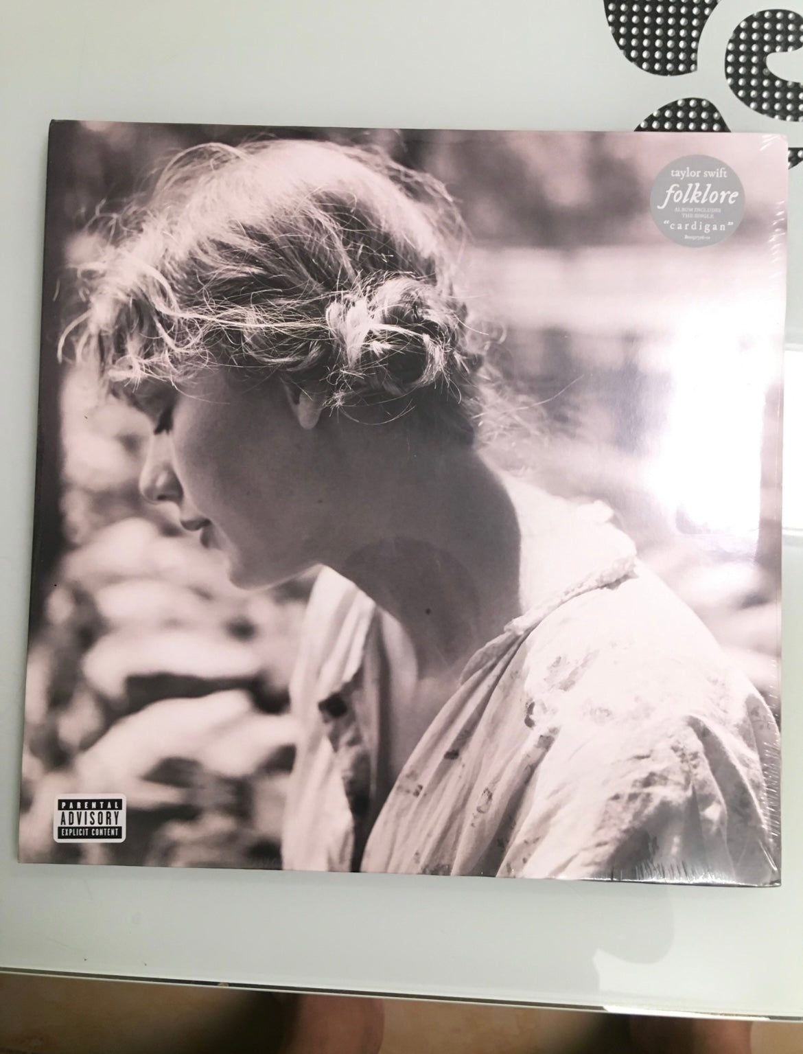 Taylor_Swift_Folklore_Edition_LP_Clear_Vinyl