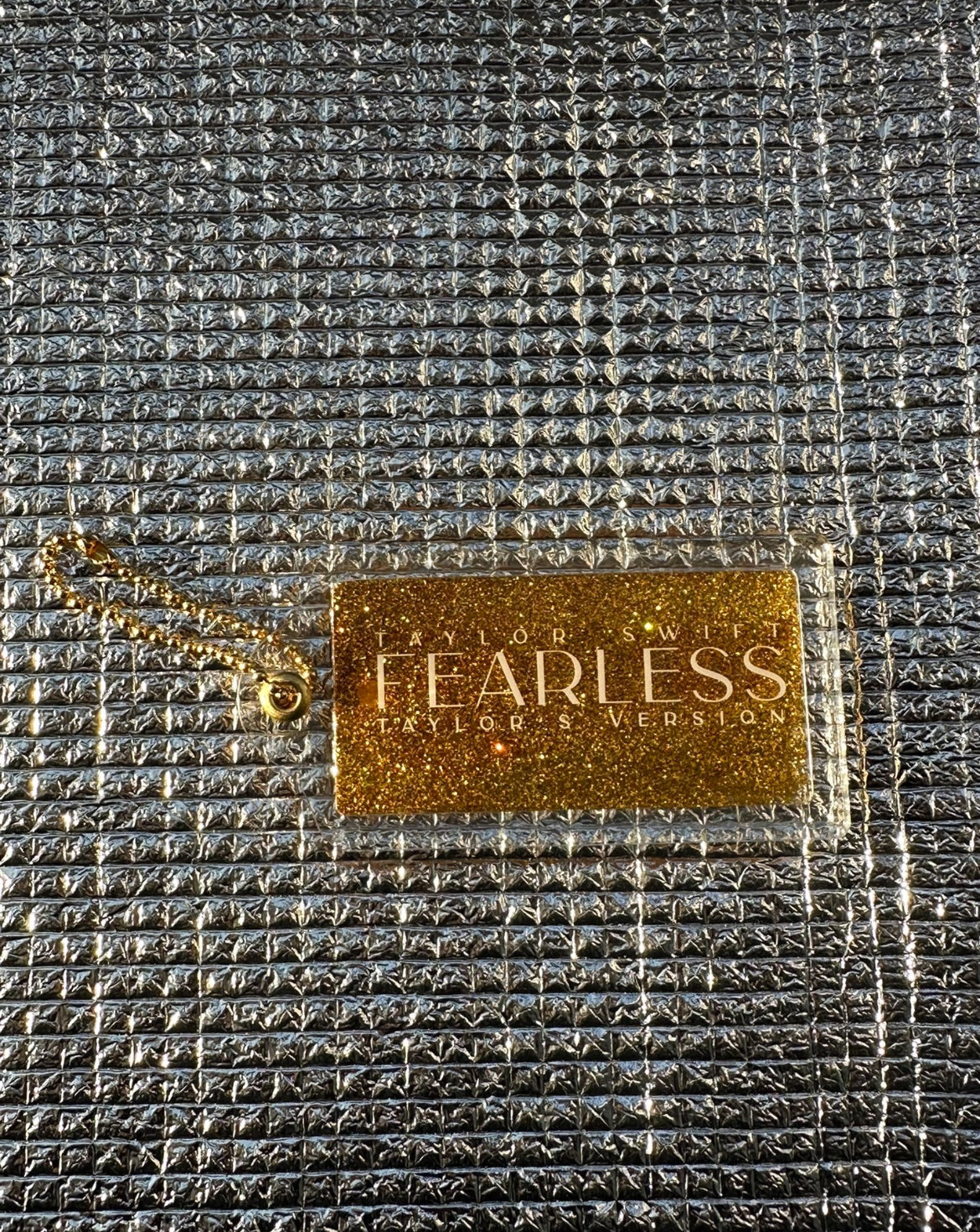 Taylor Swift Fearless Glitter Keychain 泰勒斯威夫特勇敢無畏鑰匙扣