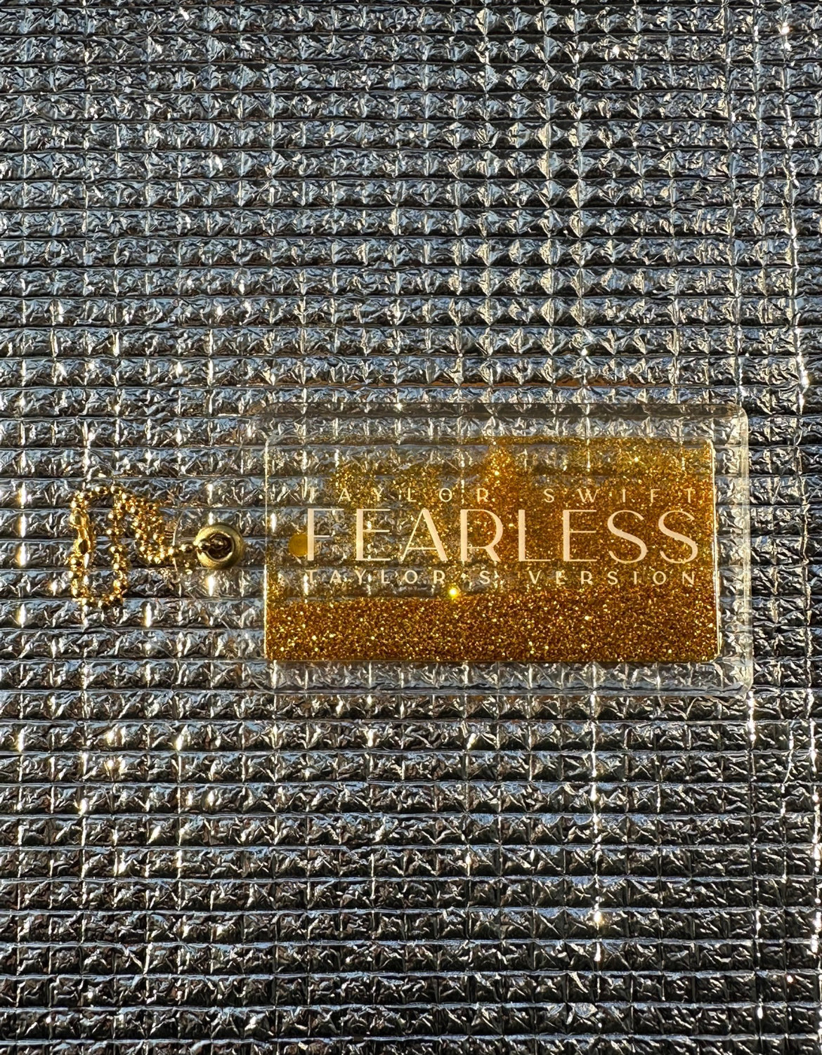 Taylor Swift Fearless Glitter Keychain 泰勒斯威夫特勇敢無畏鑰匙扣