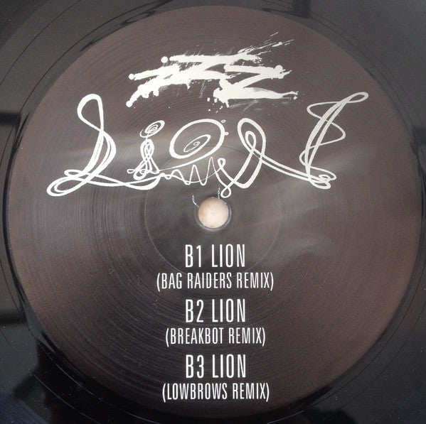 ZZZ (5) : Lion (12")