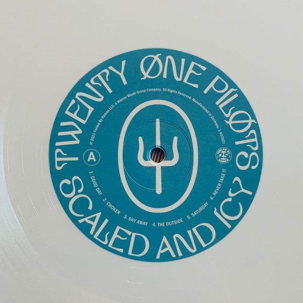 Twenty One Pilots : Scaled And Icy (LP, Album, Ltd, Whi)