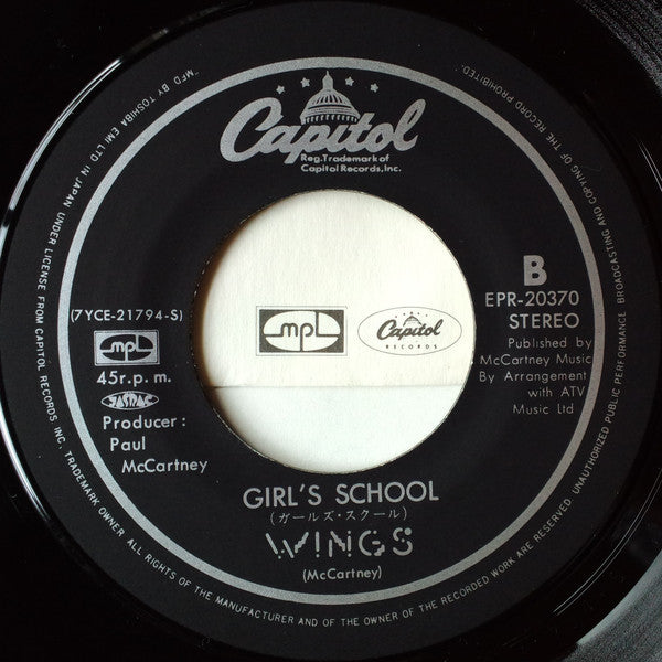 Wings (2) : Mull Of Kintyre / Girls School (7", Single)